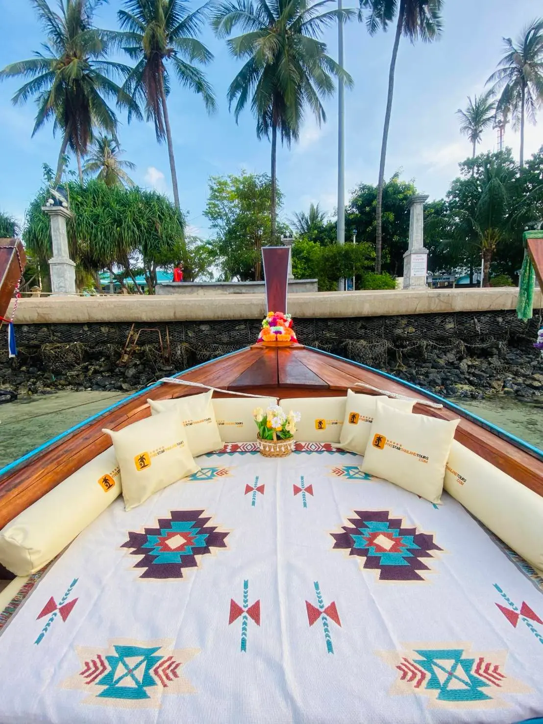 Private Phi Phi Island Longtail Boat with Local Guide, Pillow Set & Transfers From Phuket